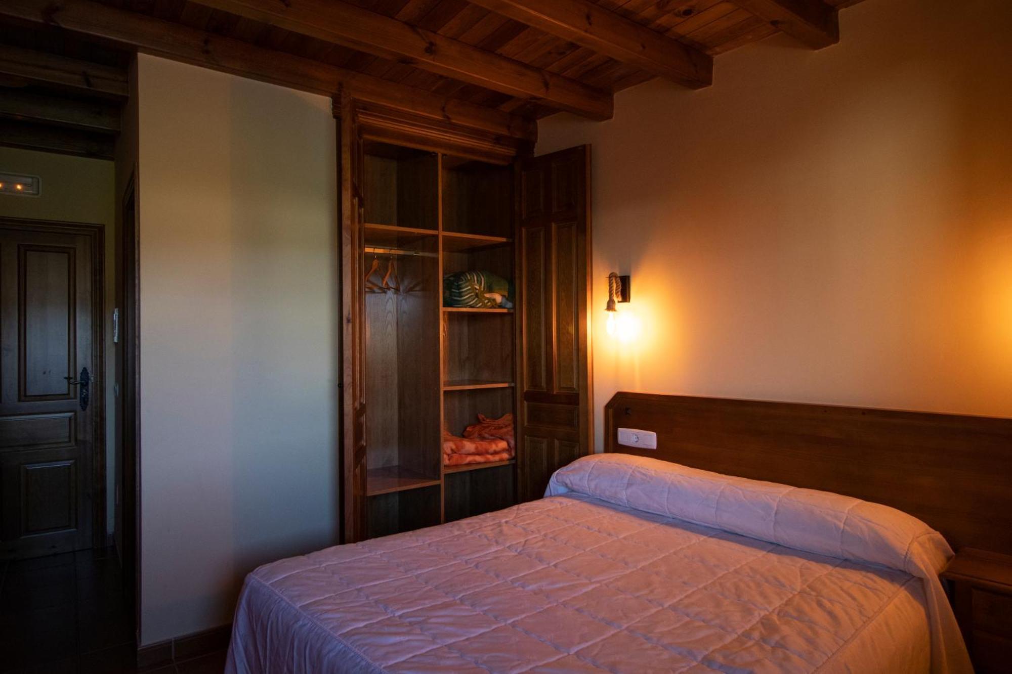 Hotel La Guarida De La Lleira Ferreras de Arriba Esterno foto